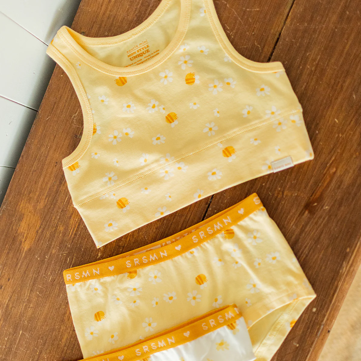 Camisole courte jaune à motif floral, enfant - Image 3
