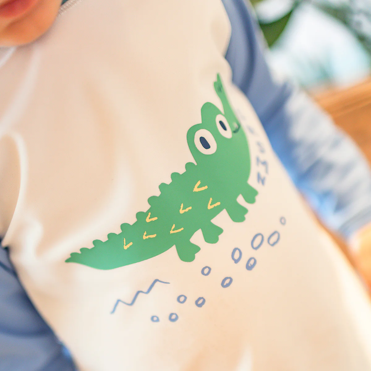 Chandail de bain bleu et crème avec crocodile, bébé - Image 3