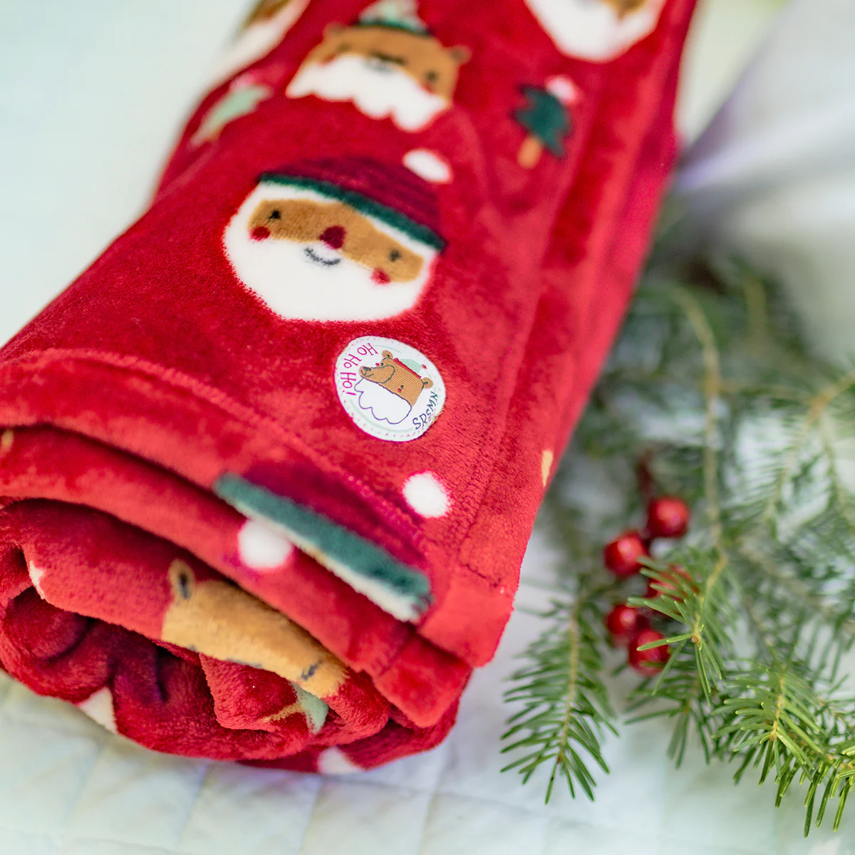 Couverture rouge en peluche avec motifs des Fêtes, enfant - Image 3