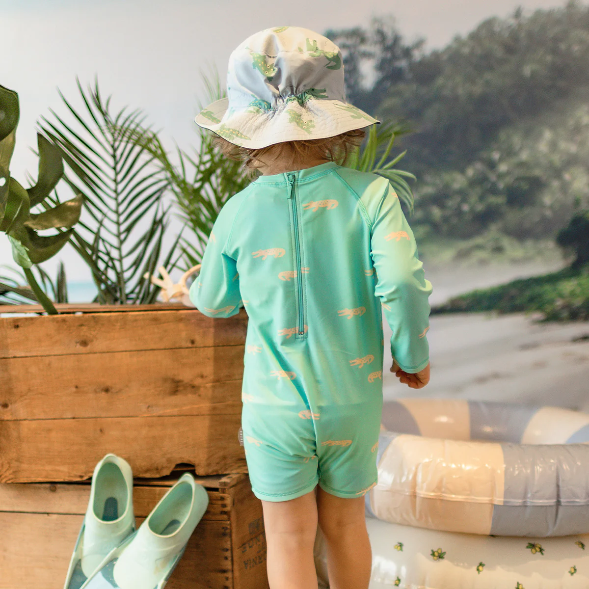 Maillot de bain une pièce turquoise à motifs de crocodiles, bébé - Image 4
