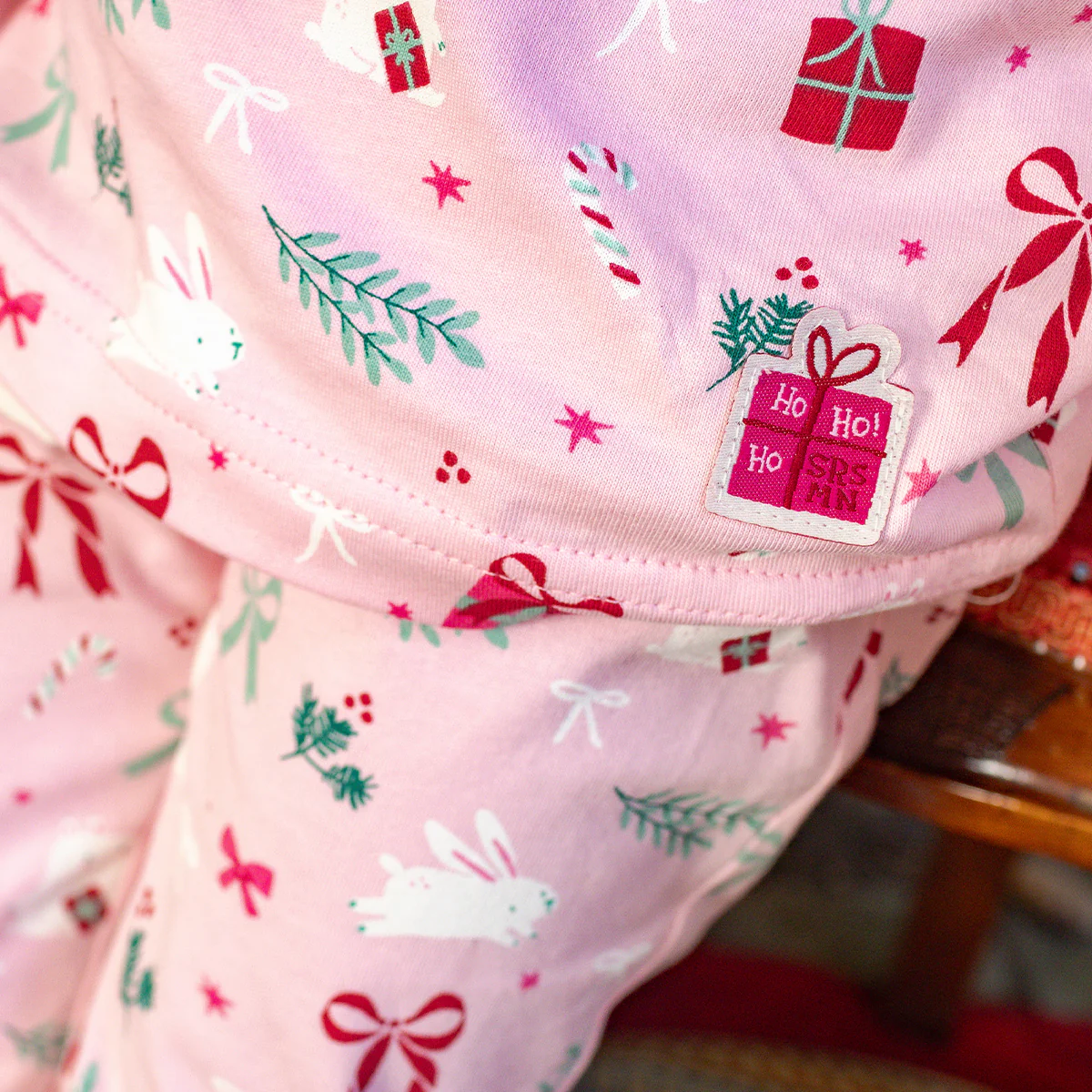 Pyjama deux pièces rose à motifs des Fêtes, bébé - Image 3
