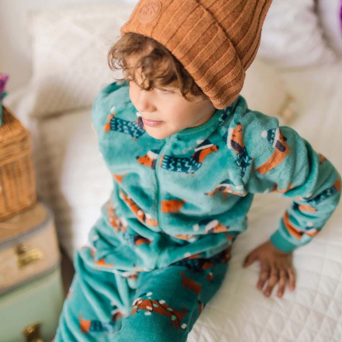 Pyjama une pièce en peluche turquoise à motifs de chiens, enfant - Image 6